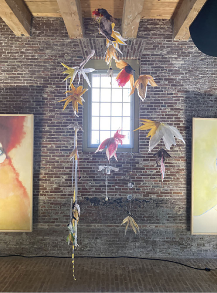 No waste flowers mobile — Paola Kalshoven